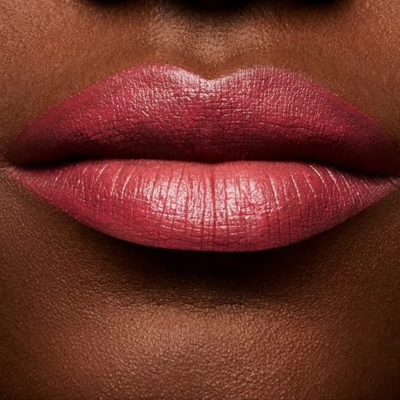 M.A.C Powder Kiss Lipstick - A Little Tamed - Picture 2 of 4